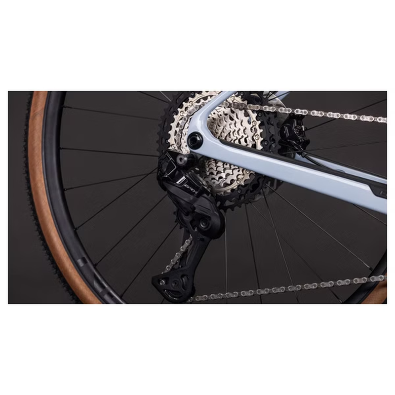 Vélo de Gravel Électrique Cube Nuroad Hybrid C:62 SLX 400X Shimano GRX Di2 12V 400 Wh 700 mm Bleu Ice 2026 – Image 9