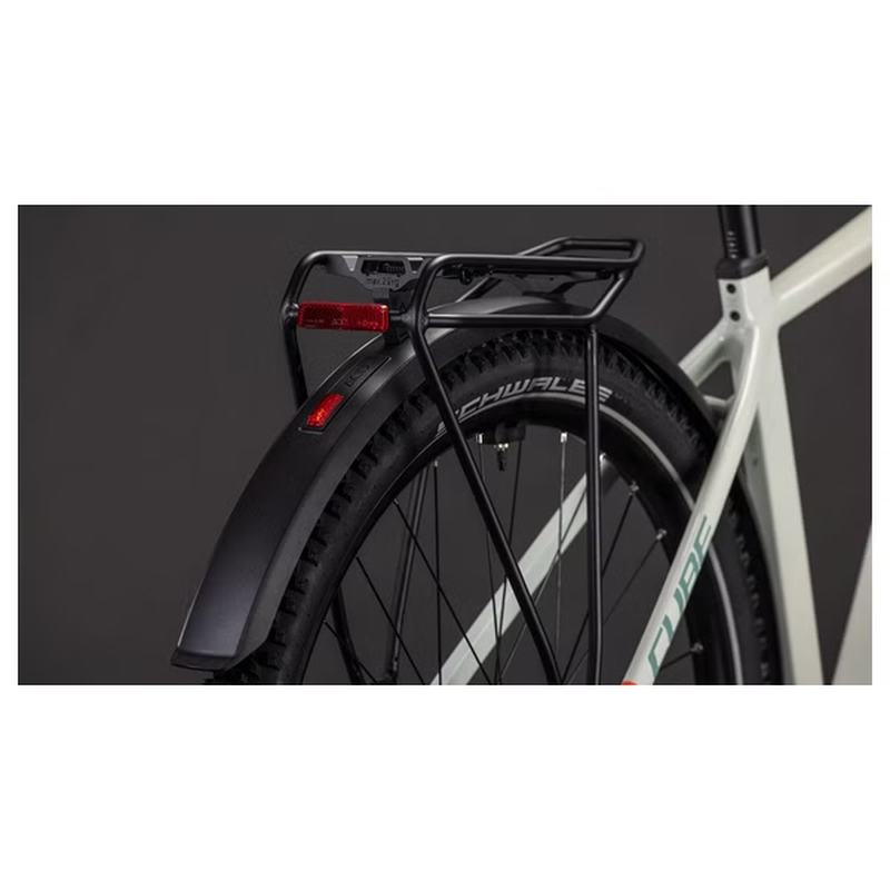 VTC Électrique Cube Nuride Hybrid Performance 600 Shimano Cues 10V 600 Wh 29'' Beige Desert Stone Vert 2026 – Image 10